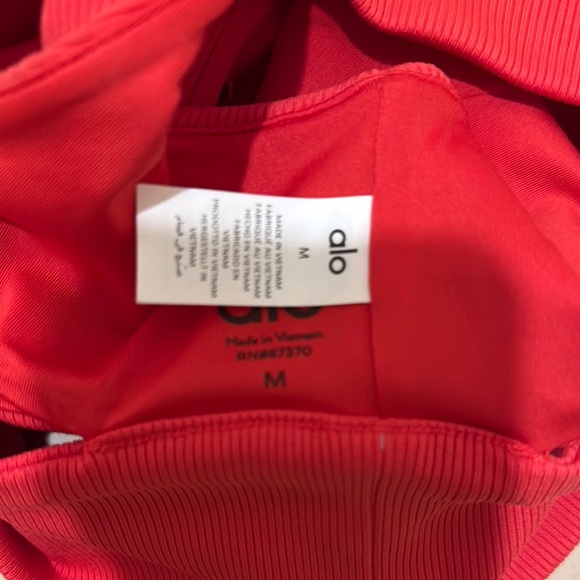 ALO Yoga Vibrant Red Ribbed Sports Bra - Picture 3 of 3